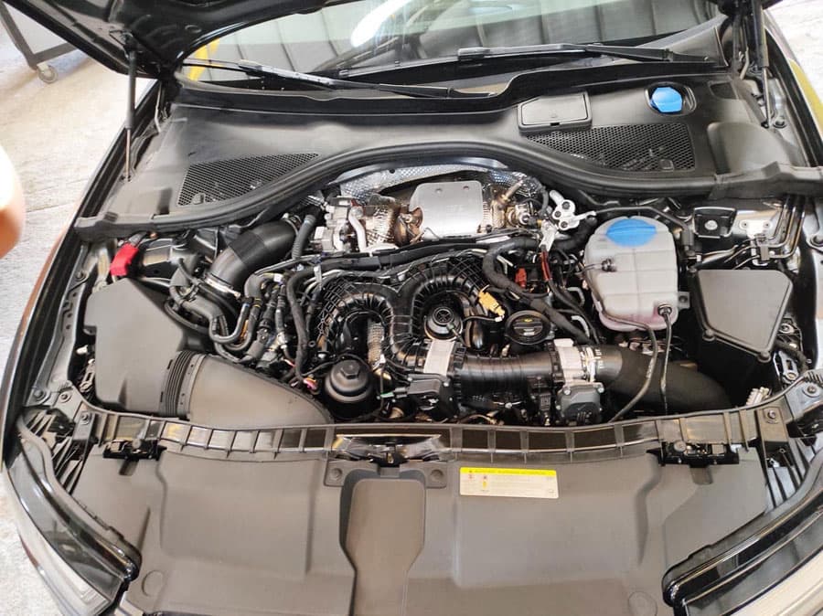 No hay avería que se nos resista en nuestro taller de automóviles